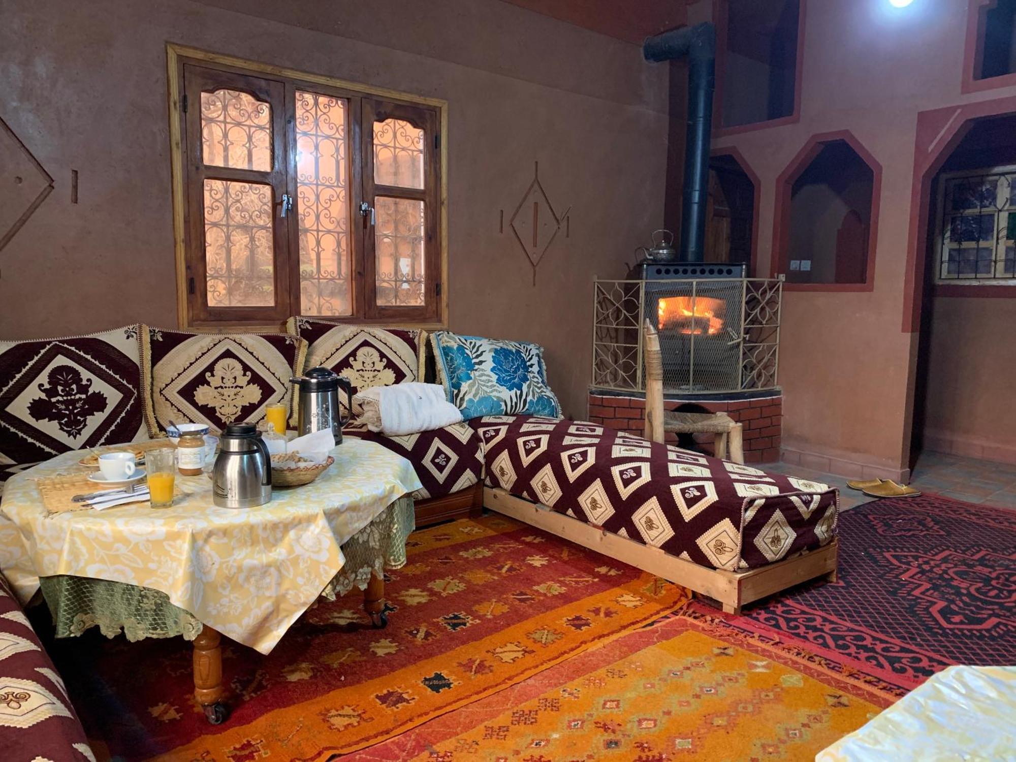Auberge Des Jardins Du Dades Boumalne Dades ภายนอก รูปภาพ