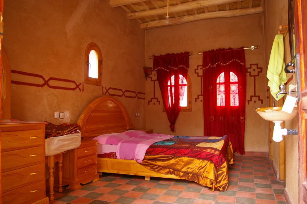 Auberge Des Jardins Du Dades Boumalne Dades ภายนอก รูปภาพ